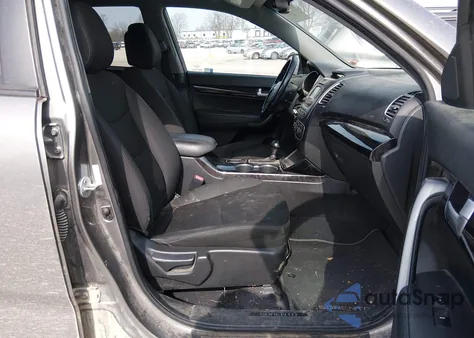 2014 Kia Sorento Lx из США, поврежденный, VIN 5XYKT4A69EG480910